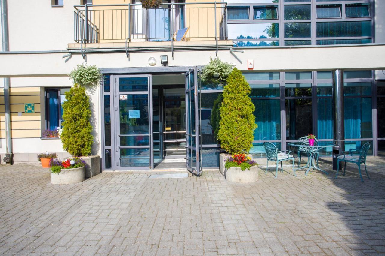 Farys - Swietna Lokalizacja, Sauna, Jacuzzi, Piekne Widoki Z Okien Krynica Zdroj Dış mekan fotoğraf