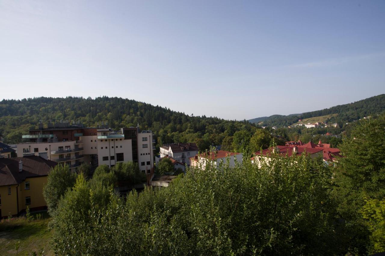 Farys - Swietna Lokalizacja, Sauna, Jacuzzi, Piekne Widoki Z Okien Krynica Zdroj Dış mekan fotoğraf