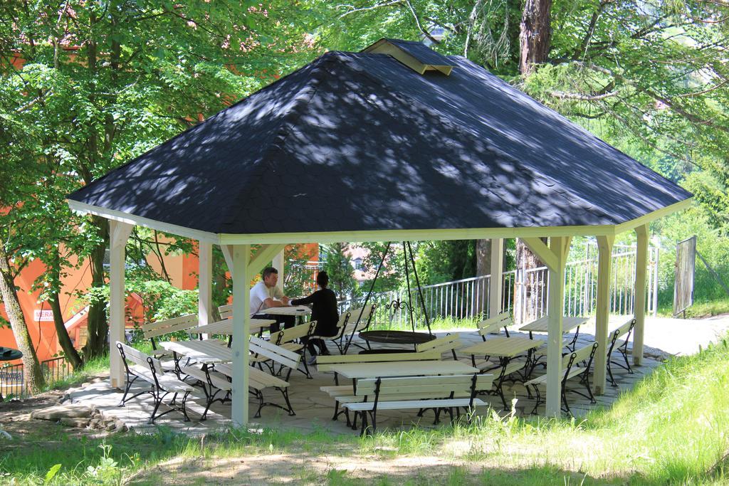 Farys - Swietna Lokalizacja, Sauna, Jacuzzi, Piekne Widoki Z Okien Krynica Zdroj Dış mekan fotoğraf